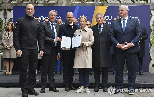 5월 르비우에서 열린 EU-우크라 외무장관 회의 [EPA 연합뉴스 자료사진 재판매 및 DB 금지]