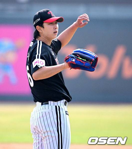 [OSEN=지형준 기자] LG 최채흥. 2025.03.09 / jpnews@osen.co.kr