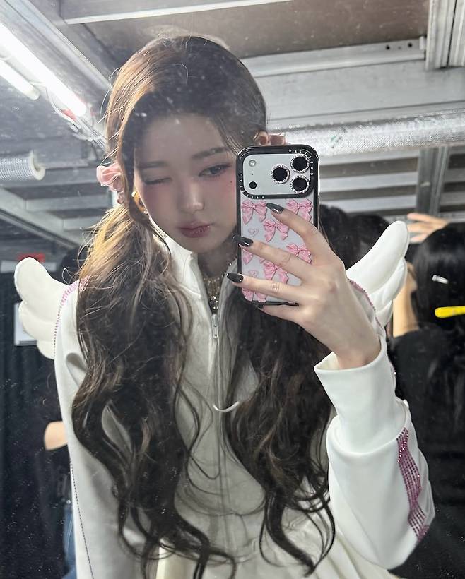 장원영 SNS 캡처.