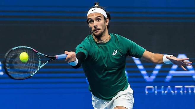 로렌초 무세티의 5일 아테네 ATP 250 단식 16강전 모습. 사진/ATP 투어