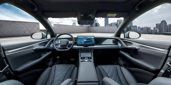 BYD 씨라이언7 실내