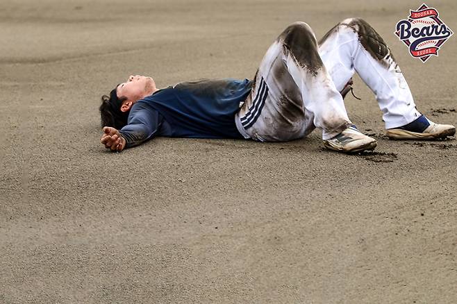 미야자키 마무리 캠프에서 '디펜스 데이' 훈련 모습. 두산 제공