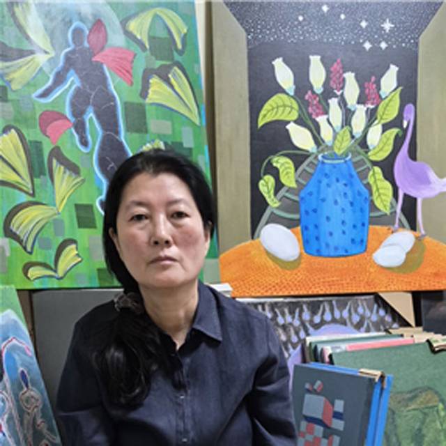 퇴직 후 회화의 세계로 새로운 여정을 시작한 엄경희 전 숭실대 교수.