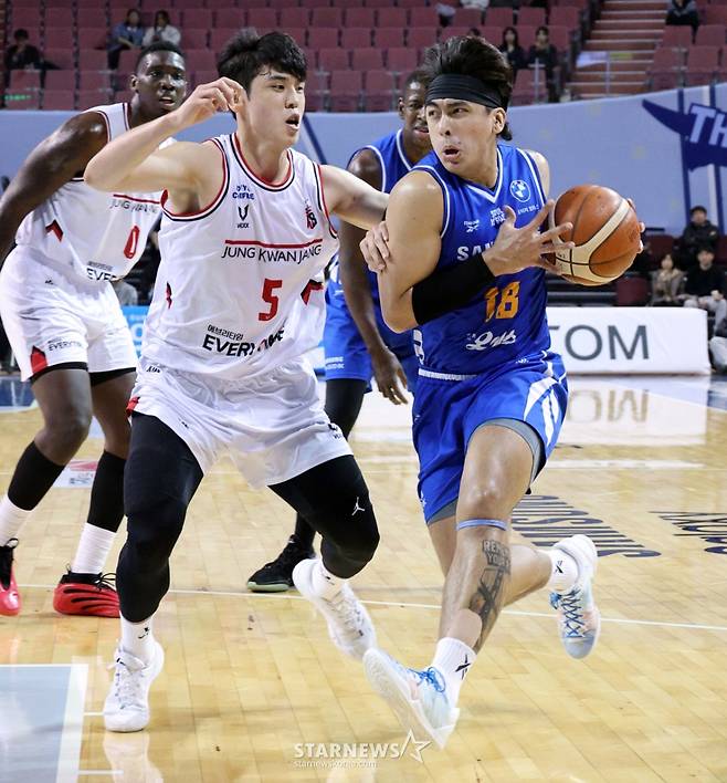 [한번에쓱] 'KBL 잘나가는 1위 정관장 잡은 삼성썬더스' 생생현장