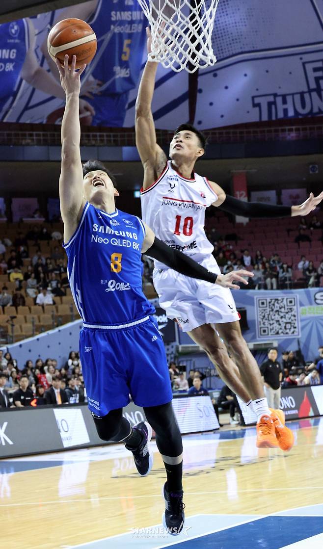 [한번에쓱] 'KBL 잘나가는 1위 정관장 잡은 삼성썬더스' 생생현장