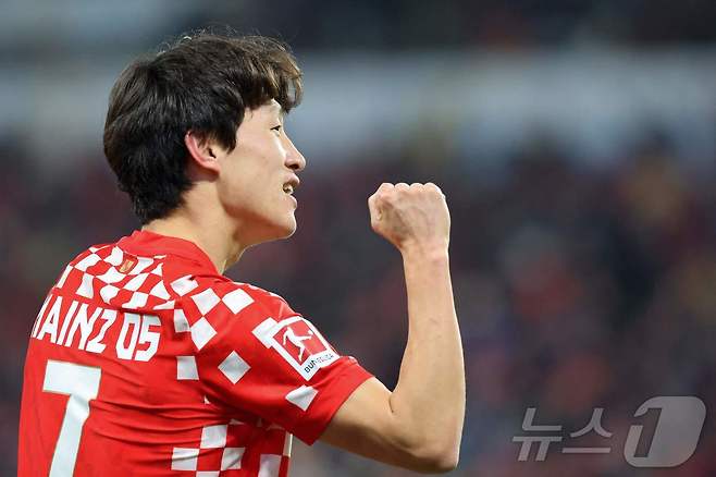마인츠의 이재성이 유로파리그에서 1골1도움을 올리며 펄펄 날았다.  ⓒ AFP=뉴스1