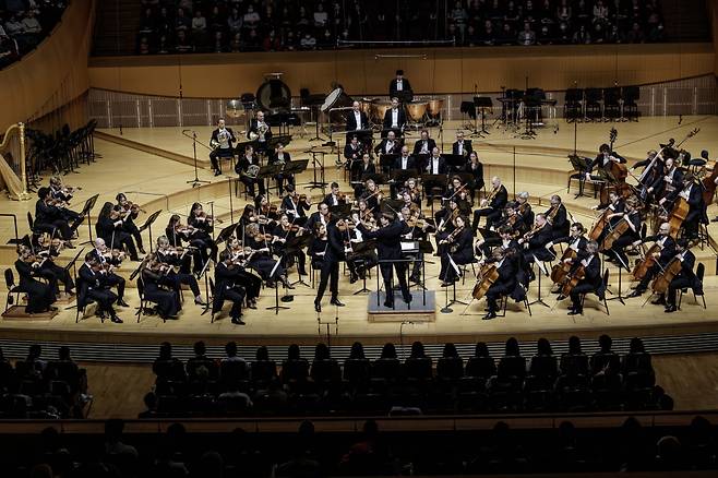 6일 서울 롯데콘서트홀에서 열린 공연 <클라우스 메켈레 & 로열 콘세르트헤바우 오케스트라>. / 사진출처. ⓒ 구본숙