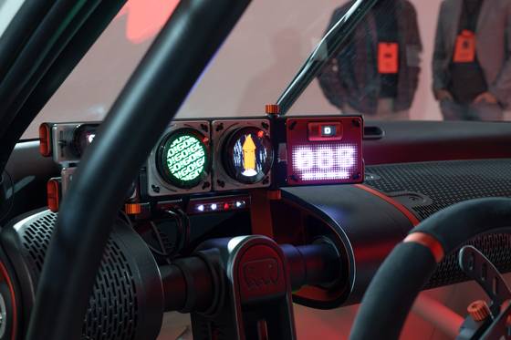 The Hyundai Insteroid concept is unveiled at the Peaches Dowon in Seongdong District, eastern Seoul, on March 31. [CHO YONG-JUN]