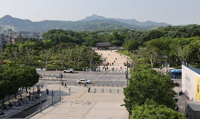 세운상가에서 내려다 본 종묘. 서울시 제공