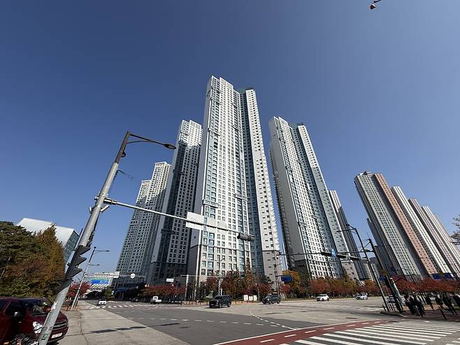 6일 찾은 킨텍스역 인근 주상복합 ‘킨텍스원시티’의 모습  윤성현 기자