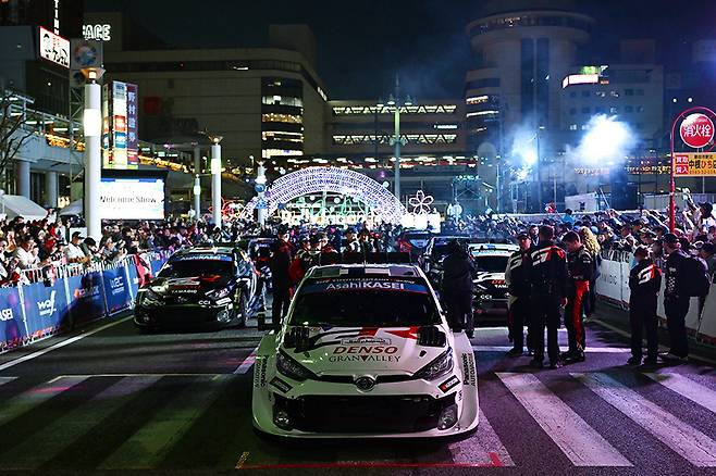 도심 속에서의 그리드 이벤트는 독특한 매력을 선사했다. 사진: 김학수 기자