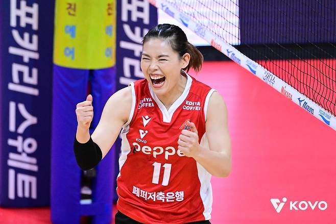 득점 후 기뻐하는 페퍼저축은행의 시마무라 [한국배구연맹 제공. 재판매 및 DB 금지]