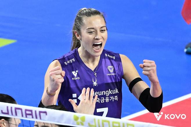 득점 후 기뻐하는 흥국생명의 레베카 [한국배구연맹 제공. 재판매 및 DB 금지]