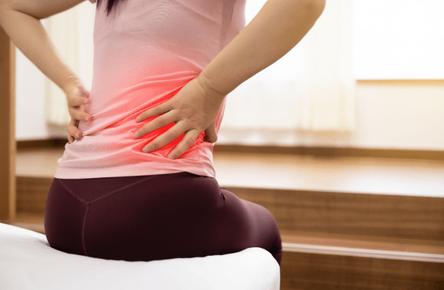 성인 대부분 경험하는 '허리통증', 조기 진단이 중요하다 ｜출처: 클립아트코리아