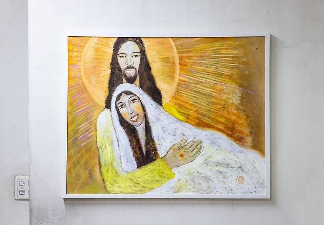 밝게 웃는 예수./사진=김흥구