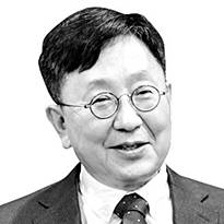 차상균 스탠퍼드대 인간중심AI연구소 석학 펠로우, 서울대 명예교수