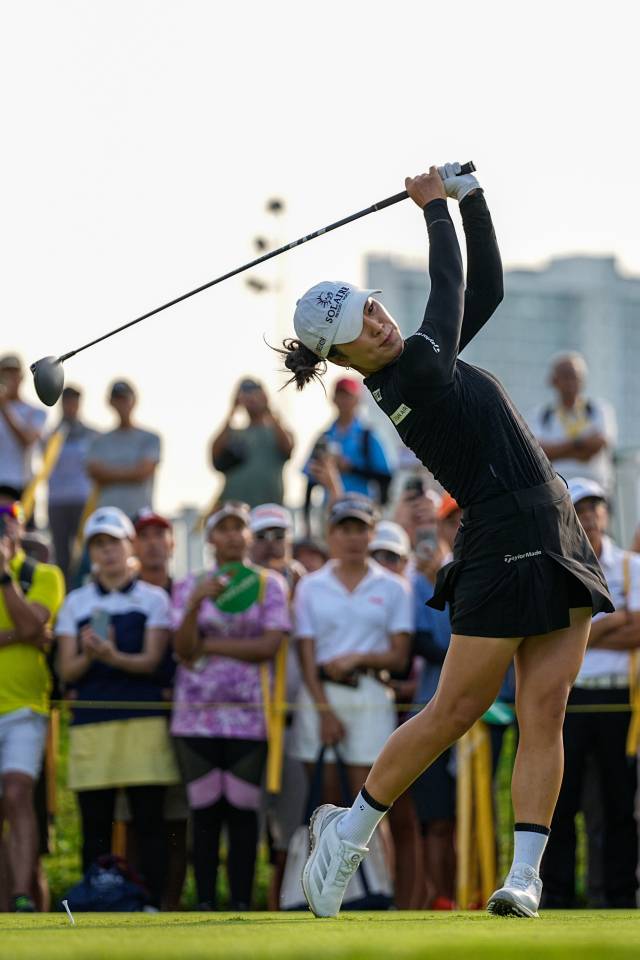 티샷하는 윤이나. AP연합뉴스