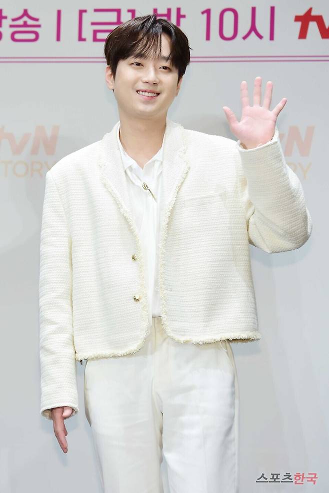 t가수 이찬원. 24.2.4 ⓒ이혜영 기자 lhy@hankooki.com