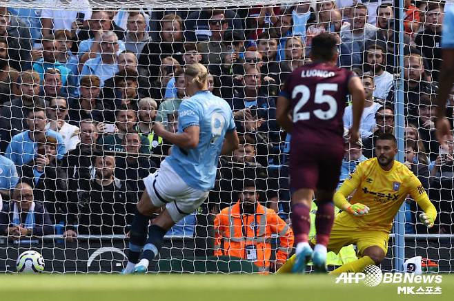 엘링 홀란드가 득점에 성공하고 있다. 사진=AFPBBNews=News1