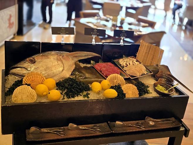 일식당 야쿠미.