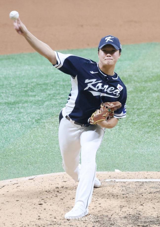 급하게 올라와 추가 실점을 막은 정우주. /사진=김진경 대기자