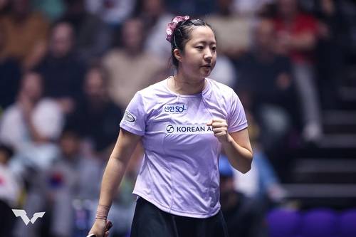 WTT 챔피언스 몽펠리에 경기에 나선 신유빈 [WTT 인스타그램 캡처. 재판매 및 DB 금지]