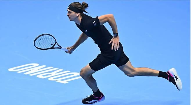 비외른 그룹 첫 경기에서 승리한 알렉산더 츠베레프. 사진/ATP 투어