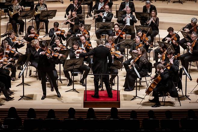 지난 9월 부산 부산콘서트홀에서 열린 로열 콘세르트헤바우 오케스트라(RCO) 공연. / 사진출처. 클래식부산.