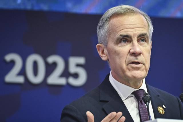 마크 카니 캐나다 총리가 지난달 31일 경북 경주 예술의전당에서 열린 아시아태평양경제협력체(APEC) 최고경영자(CEO) 서밋에서 연설하고 있다. 연합뉴스