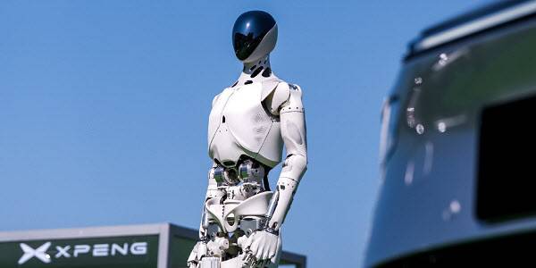 샤오펑의 휴머노이드 로봇 ‘아이언’ (사진=샤오펑)