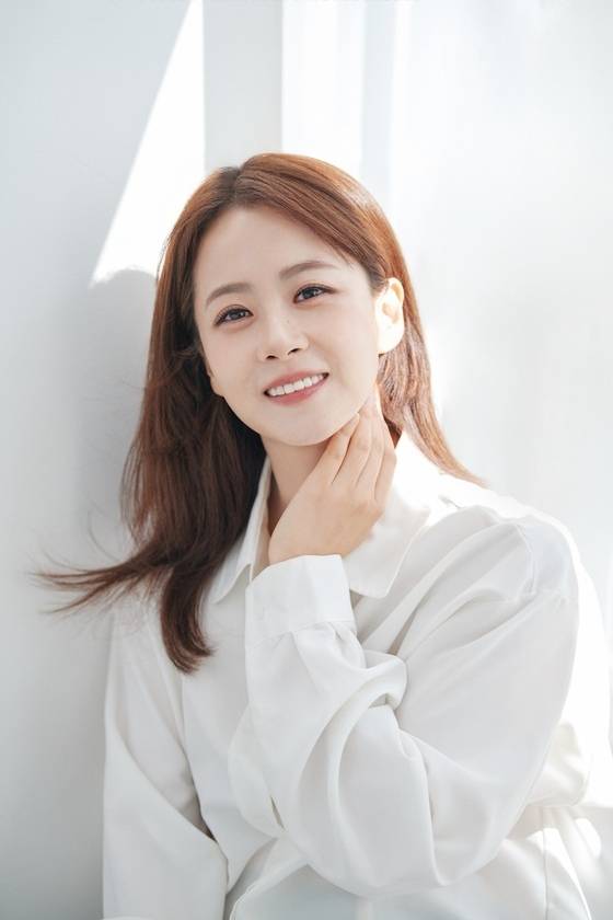 류현경 / 에일리언 컴퍼니