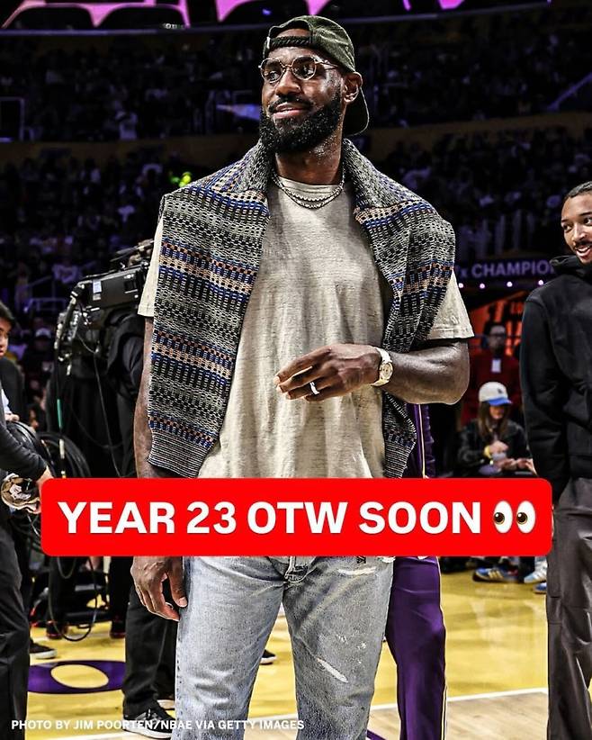 LAL 제임스가 최근 G리그 팀 훈련에 합류해 복귀 준비를 하는 거로 알려졌다. 그는 NBA 데뷔 후 23번째 시즌을 앞두고 있다. 사진=ESPN