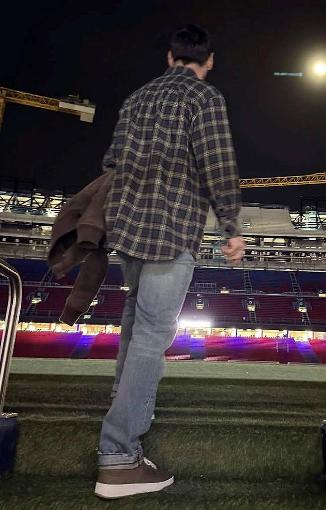 리오넬 메시가 FC 바르셀로나의 홈구장 캄노우를 깜짝방문했다. 사진=리오넬 메시 SNS