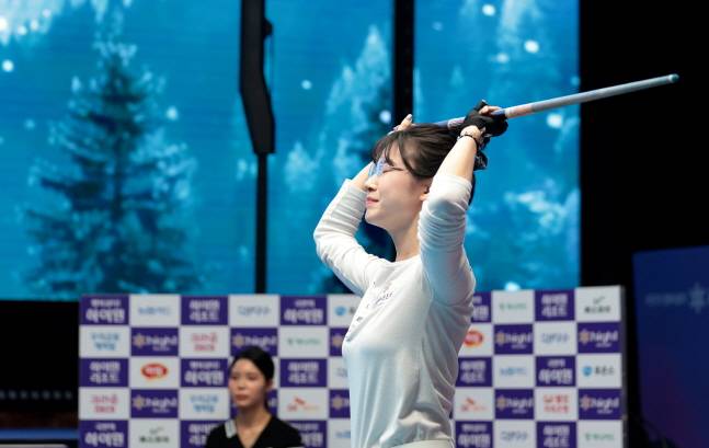 이미래가 우승을 확정짓고는 포효하고 있다. /사진=PBA 투어 제공