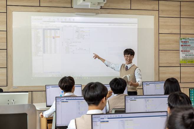 회계사무과.