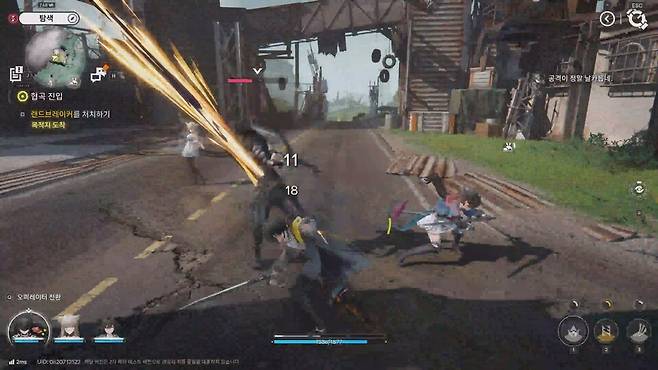 - 함께 싸운다는 느낌을 강조한 엔드필드만의 전투