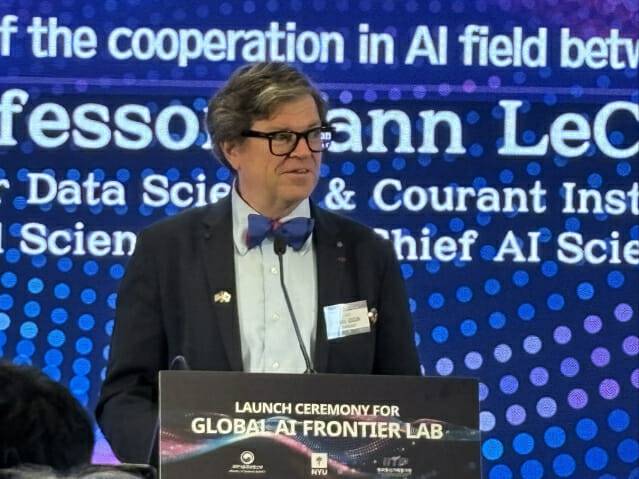 'AI 4대 천왕'으로 통하는 얀 르쿤이 메타를 떠날 계획인 것으로 알려져 관심이 쏠리고 있다.