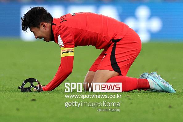 ▲ 카타르 월드컵 16강 진출 이후 기쁨의 눈물