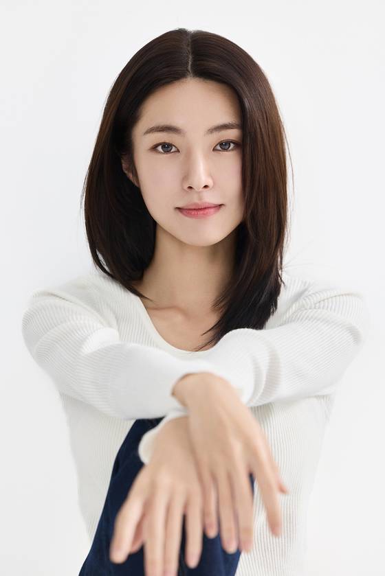 배우 하영