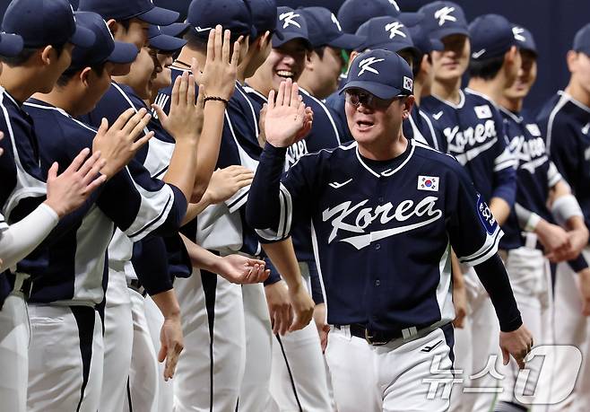 일본과의 평가전을 앞둔 야구대표팀. /뉴스1 DB ⓒ News1 구윤성 기자