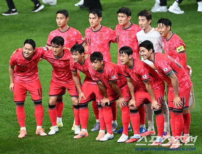 10일 서울월드컵경기장에서 열린 대한민국 축구대표팀과 브라질의 A매치 평가전, 대한민국 베스트 일레븐이 포즈를 취하고 있다. 상암=허상욱 기자wook@sportschosun.com/2025.10.10/