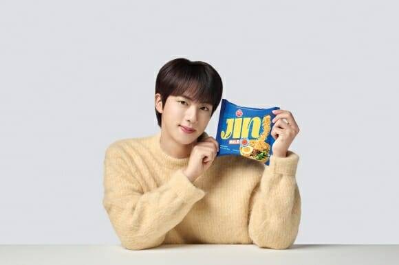진라면 글로벌 모델 BTS 진. (제공=오뚜기)