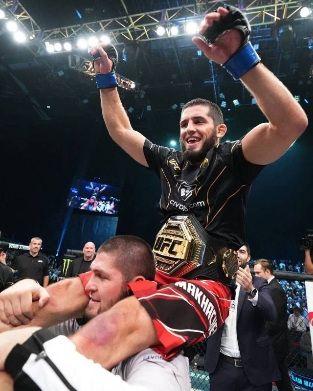 마카체프는 더블 챔피언을 노리고 있다. 마달레나를 잡아내야만 가능한 일이다. 사진=X