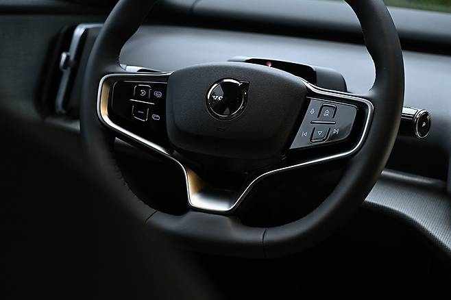 볼보 EX30CC. 사진: 김학수 기자