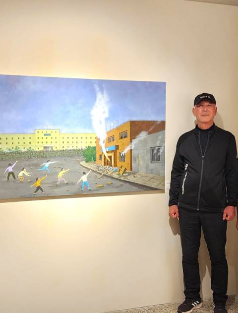 옥상열 씨는 남포 파출소에 돌을 던지고 방화한 범인으로 몰려 억울한 옥살이를 했다.