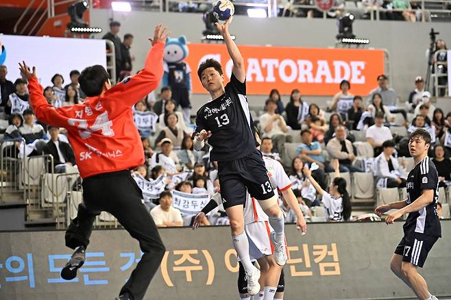 2025-26 신한 SOL뱅크 핸드볼 H리그가 15일 개막한다. (문화체육관광부 제공)