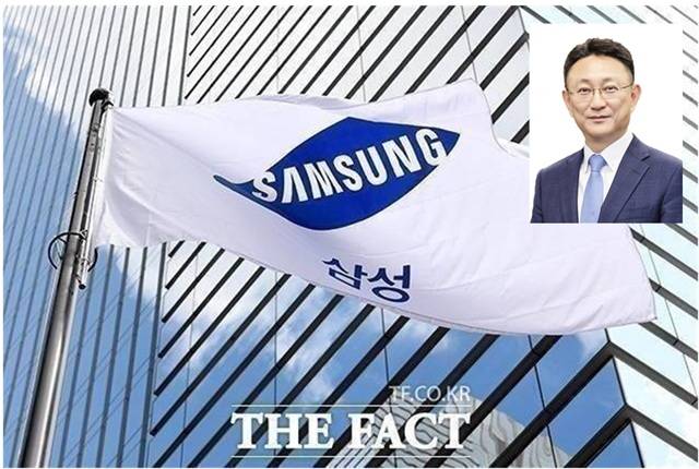 14일 한국예탁결제원 증권정보포털 세이브로에 따르면 김우석 대표(오른쪽 위)이 이끌고 있는 삼성자산운용의 ETF 시장 점유율은 지난 11일 기준 38.28%를 기록하고 있다. /더팩트 DB, 삼성자산운용