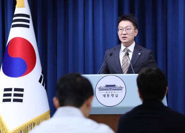 김남준 대통령실 대변인이 7일 서울 용산 대통령실 브리핑룸에서 장차관급 인선을 발표하고 있다. 왕태석 선임기자