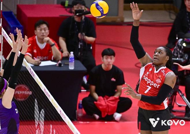 ▲ 공격하는 조이 [KOVO]