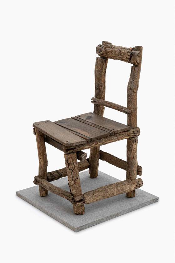 Venerable Beopjeong's ″Papillon Chair,″ which was designated ″preliminary cultural heritage″ on Nov. 11. [KOREA HERITAGE SERVICE]